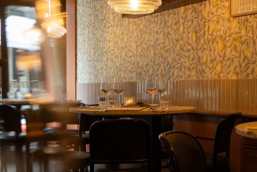 Bar Leoni