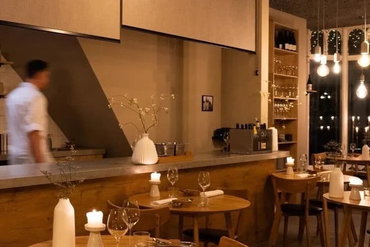 Restaurant JA